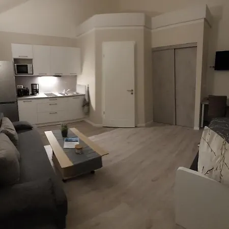 Am Stadtwald Apartment *