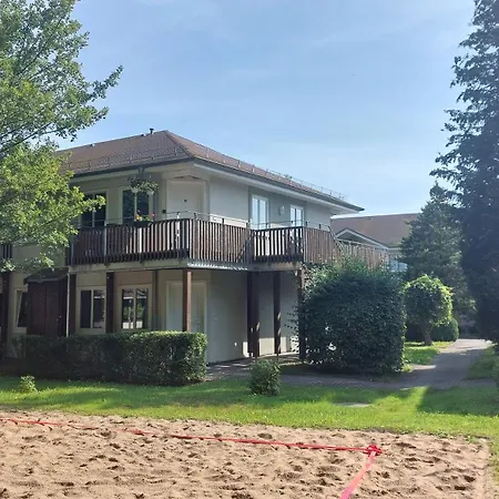 Am Stadtwald アパート